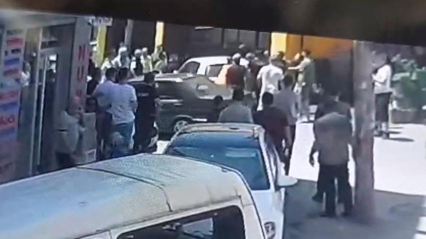 Eşini öldürdü, intihar etti