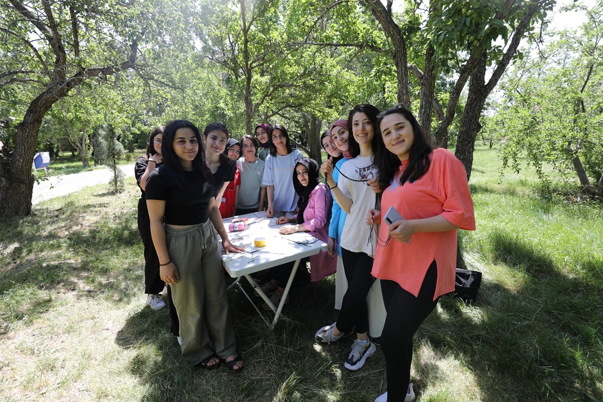 5 bin genç kamp yapacak