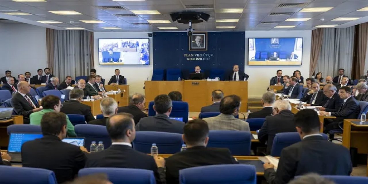 Emeklilere yüzde 25 zam yapılacak