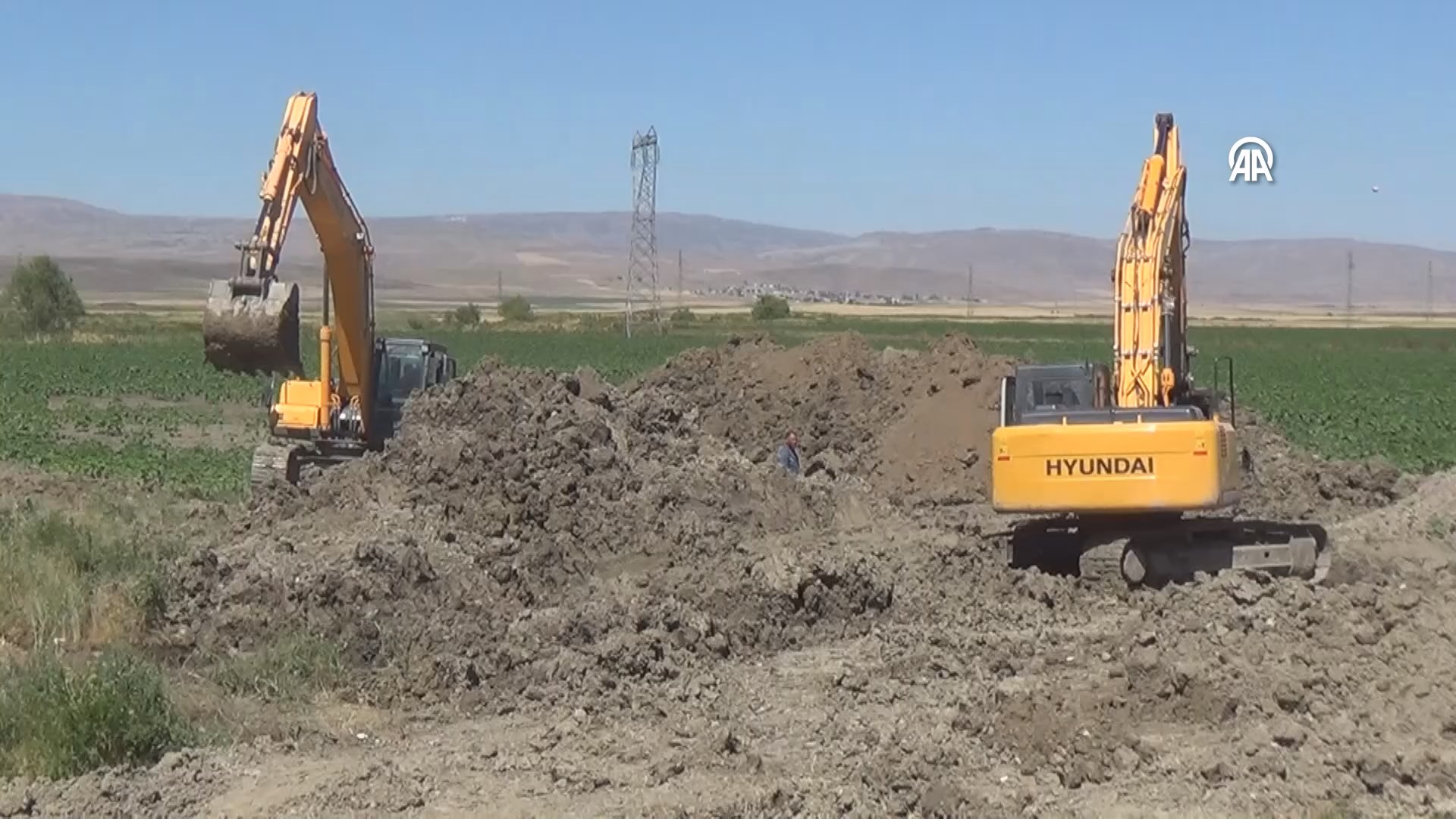 Muş'un 100 yıllık su sorunu çözülüyor