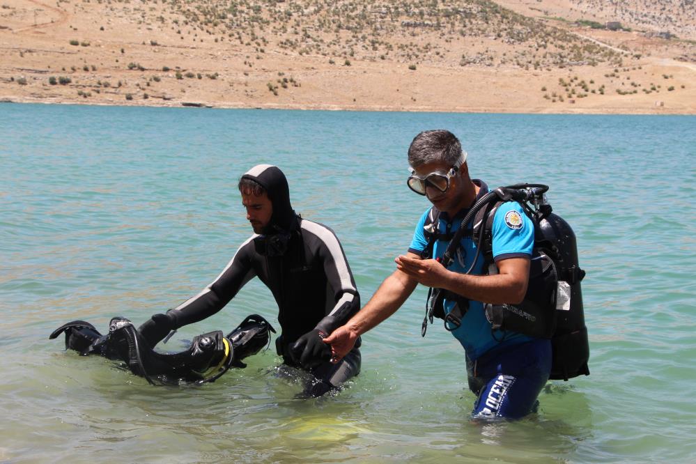 Kurbağa adamlar tatbikat yaptı
