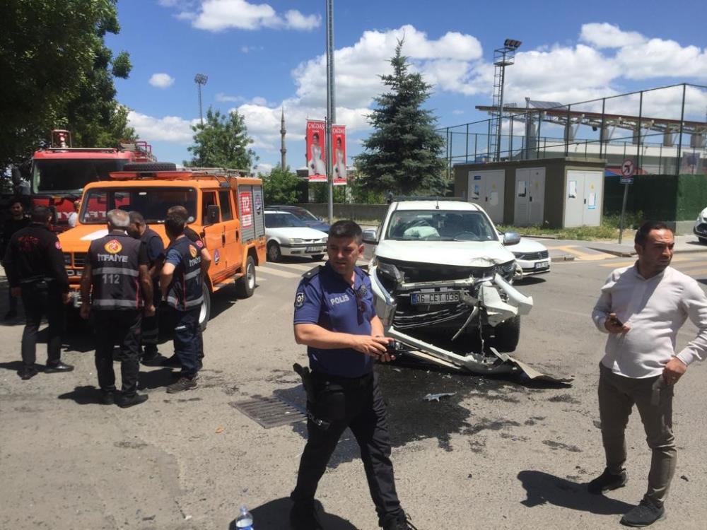 Kars’ta trafik kazası; 5 yaralı