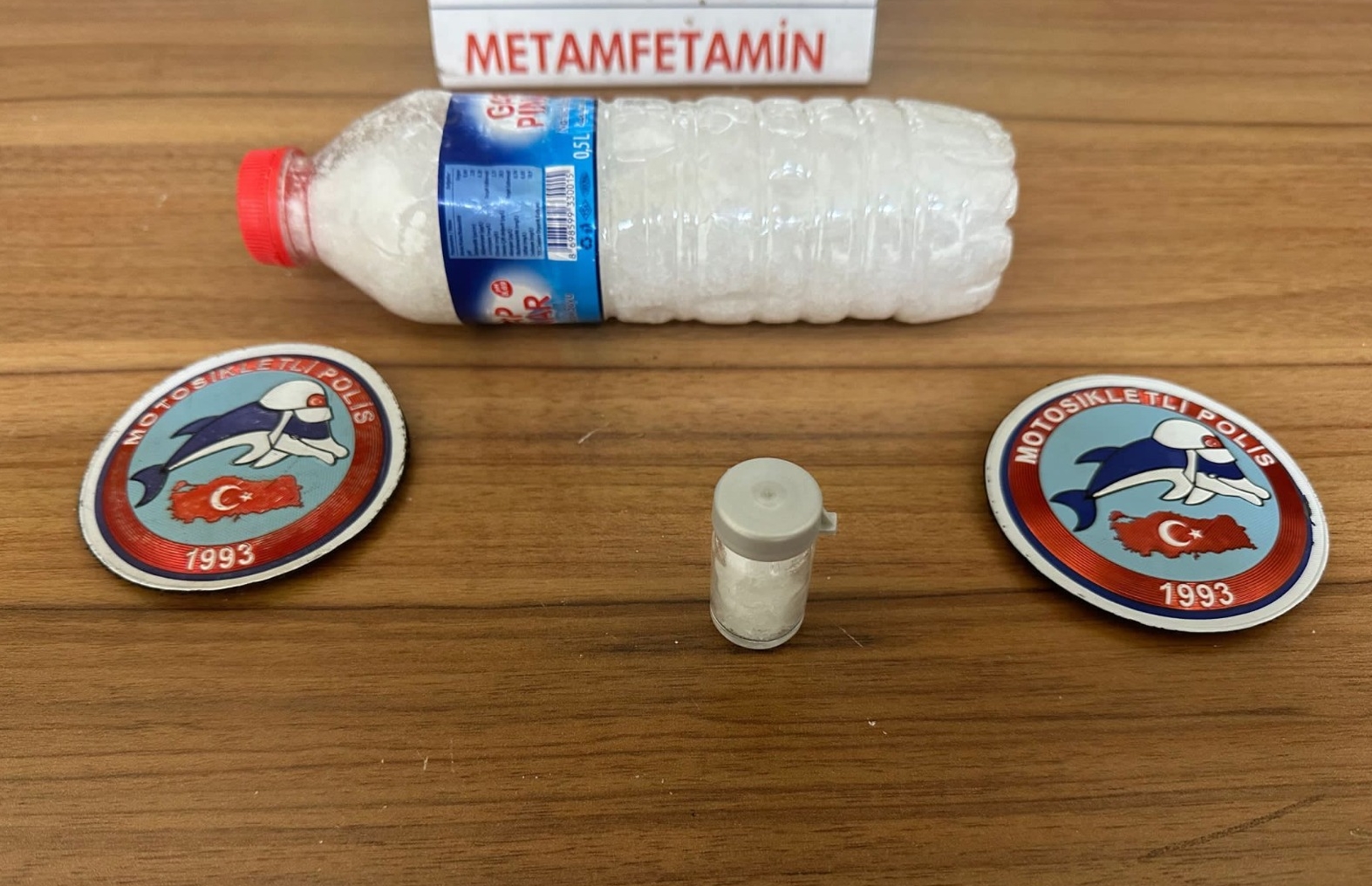 Uyuşturucu şüphelileri yakalandı