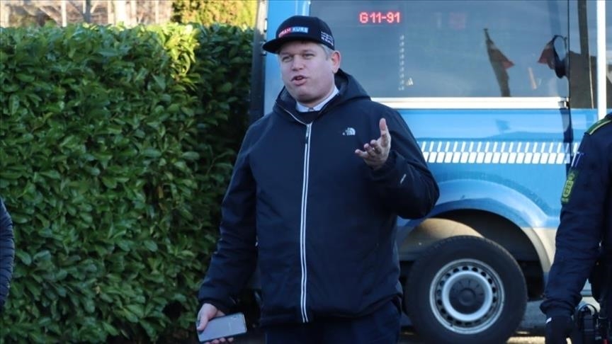 İsveç'te Kur'an-ı Kerim yakana yakalama kararı