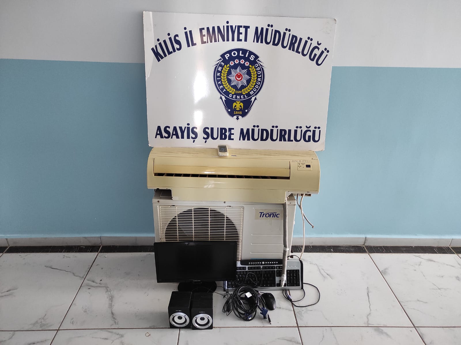 Kilis'te hırsızlık şüphelisi 4 kişi tutuklandı