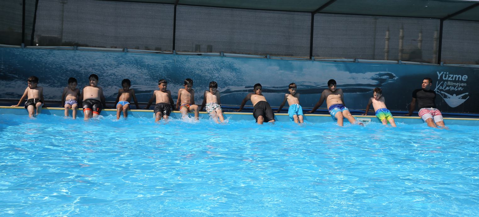 Boğulmalara karşı yüzme eğitimi seferberliği