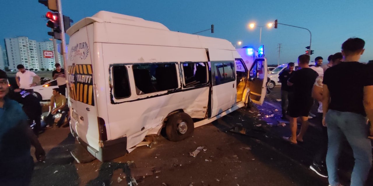Diyarbakır'da kaza: 7 kişi yaralandı