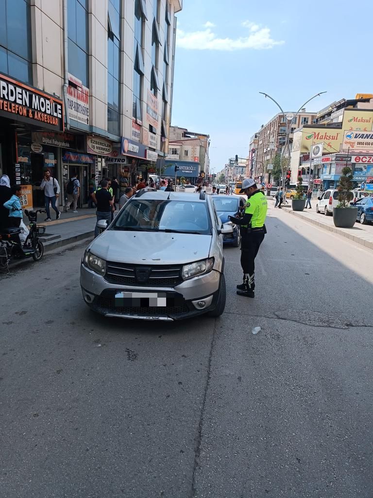 Van'da 12 araca men cezası