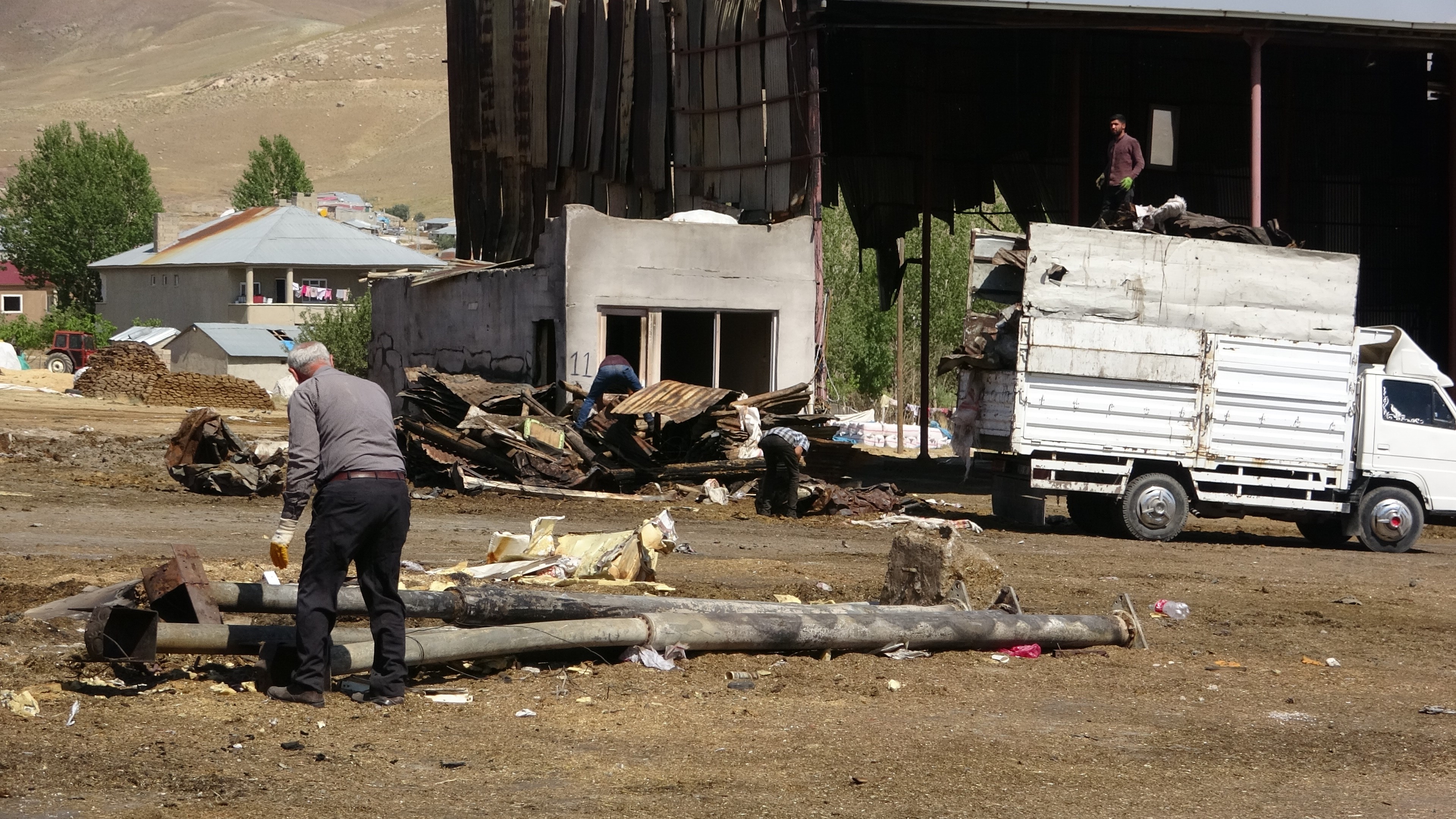 30 yıllık emek kül oldu