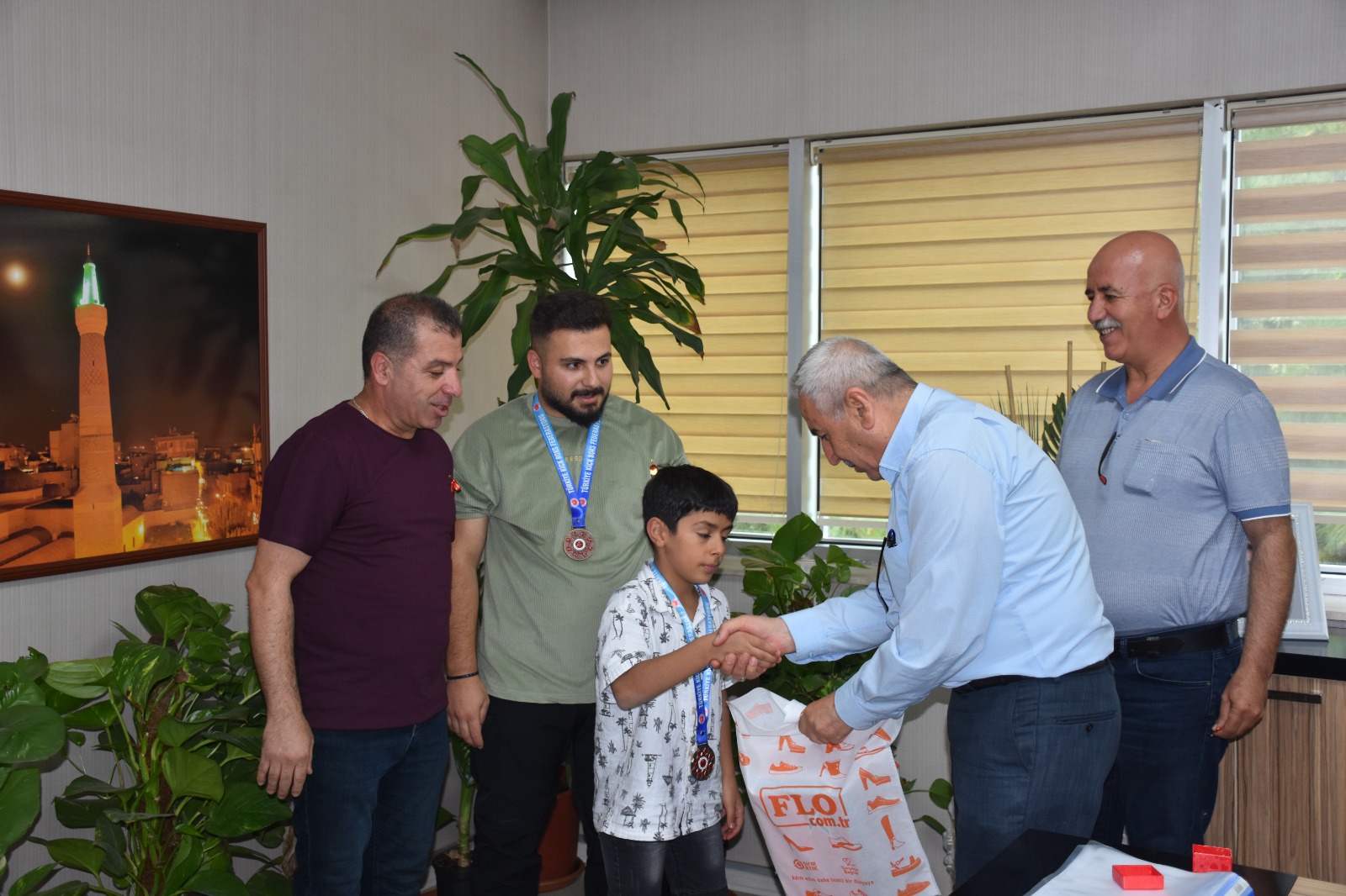 Siirt Belediyesi başarılı sporcuları ödüllendirdi