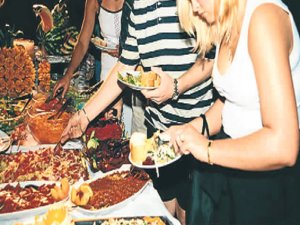 Tatilde alınan kilolara dikkat!