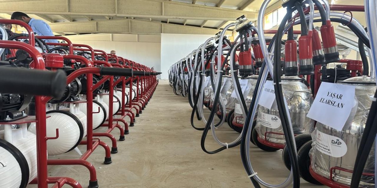 Çiftçilere yüzde 70 hibe ile 122 süt sağım makinesi dağıtıldı