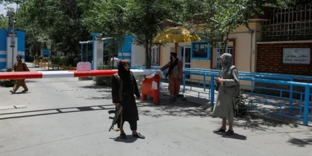 Taliban’dan kız çocuklarına eğitim yasağı