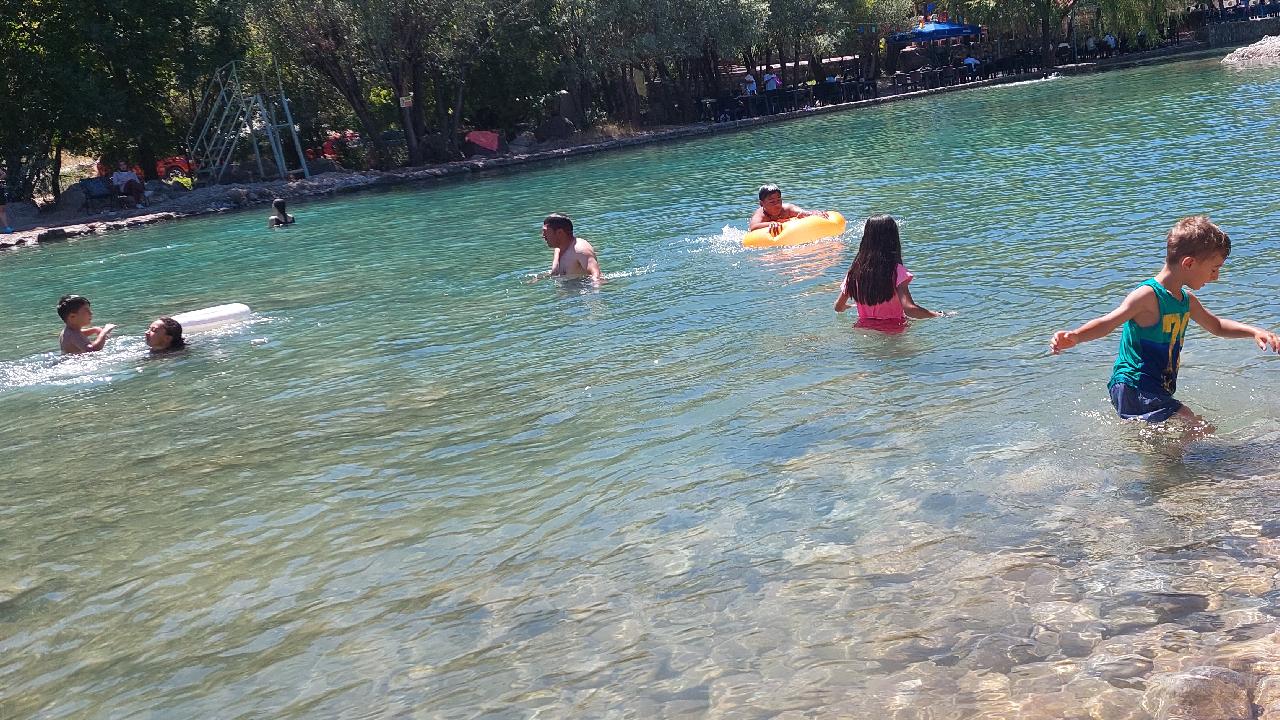 Tağar çayı serinletiyor