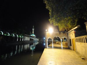 Balıklıgöl geceleri bir başka güzel