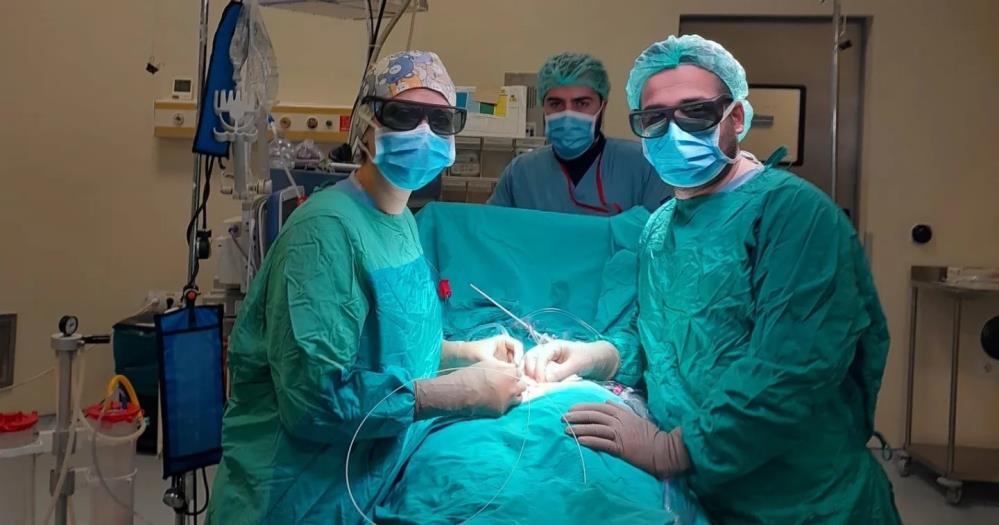 Kıl dönmesi ameliyatında ‘lazer endoskopik’ yöntemi