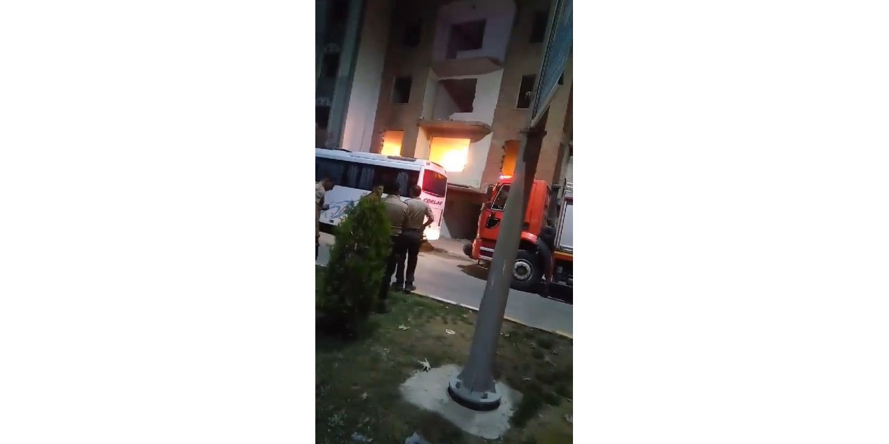 Metruk binada yangını