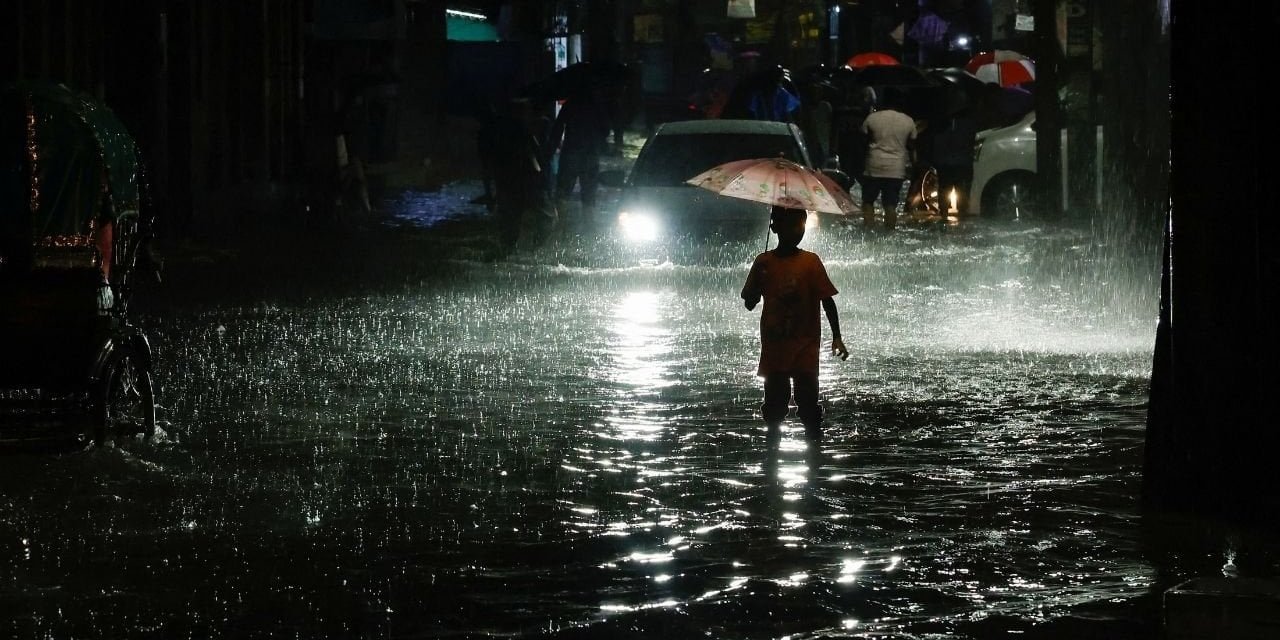 Yağmur felaketinde 48 kişi hayatını kaybetti
