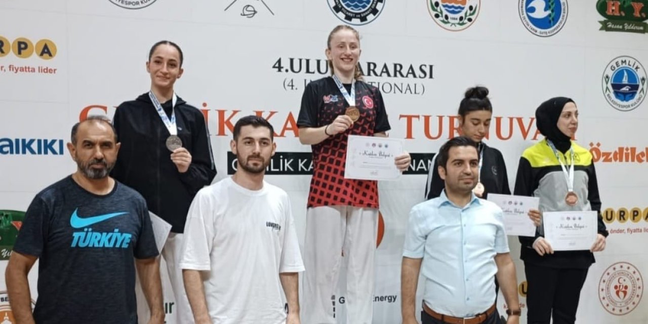 Diyarbakırlı karateci Sena Kızılaslan'dan büyük başarı