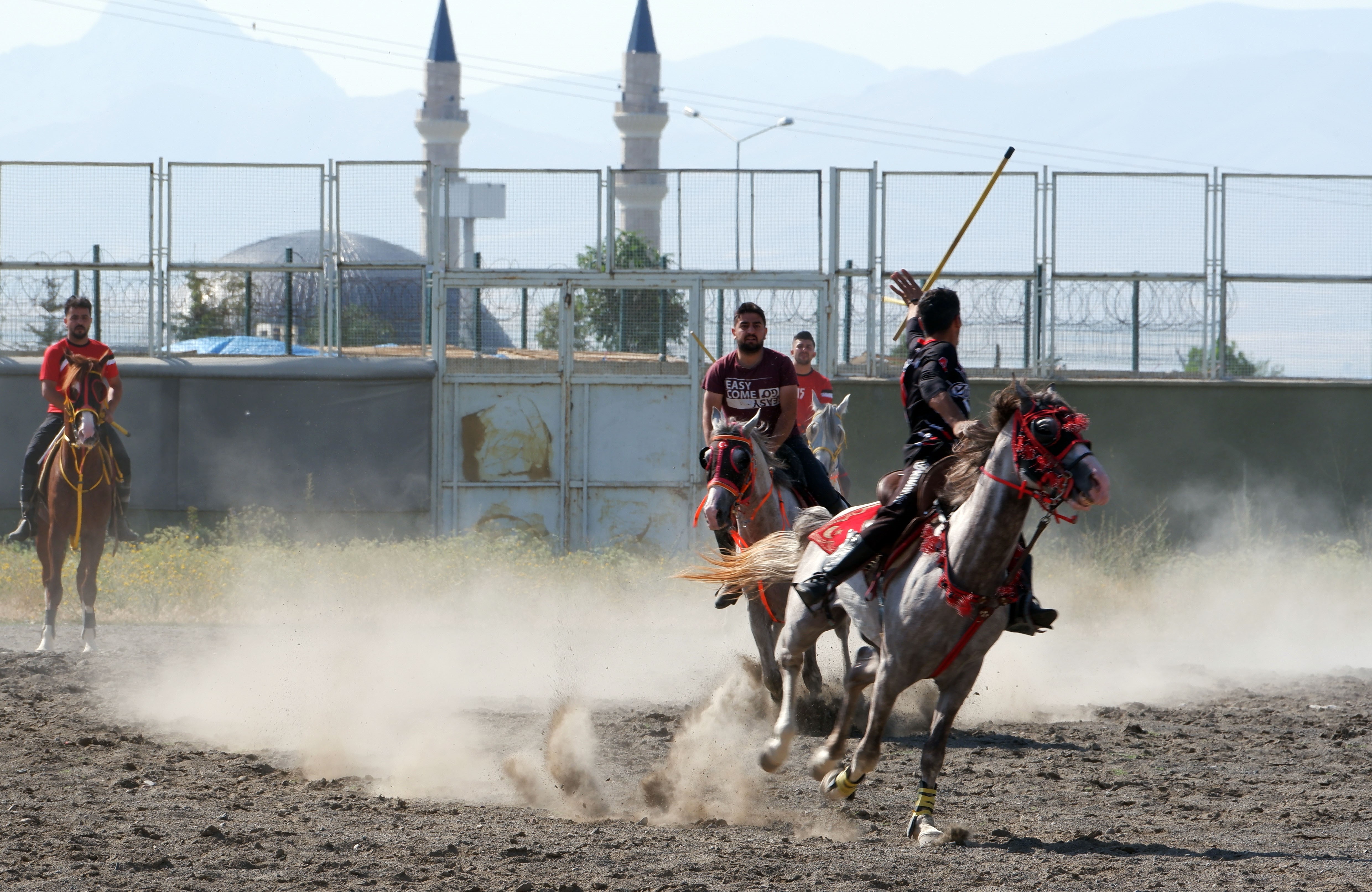 Ciritçiler nefes kesti