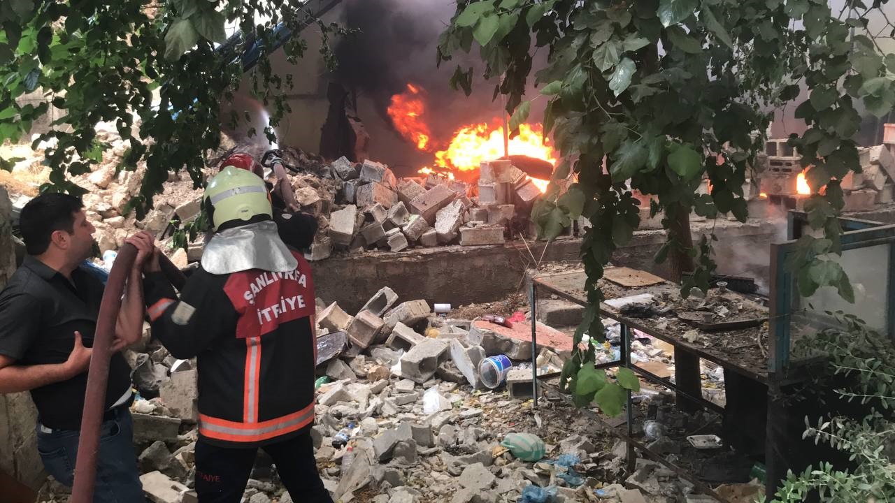 Klima motoru yangın çıkardı