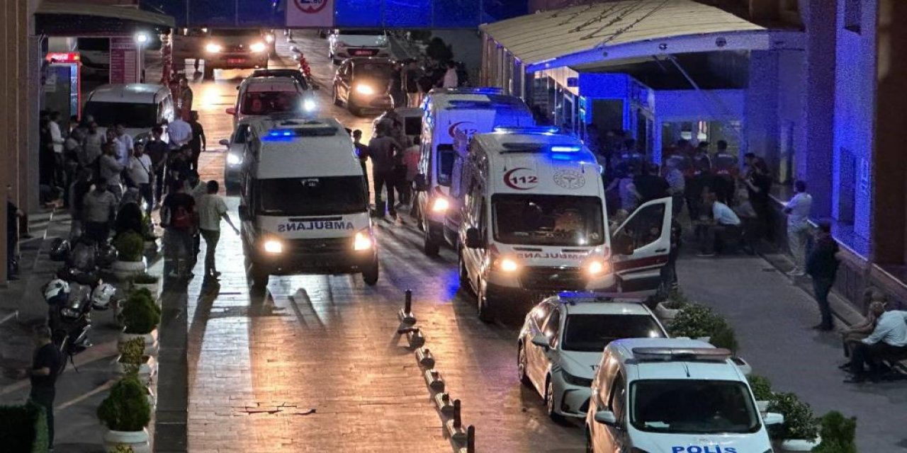 Taşlı, sopalı kavga: 41 yaralı