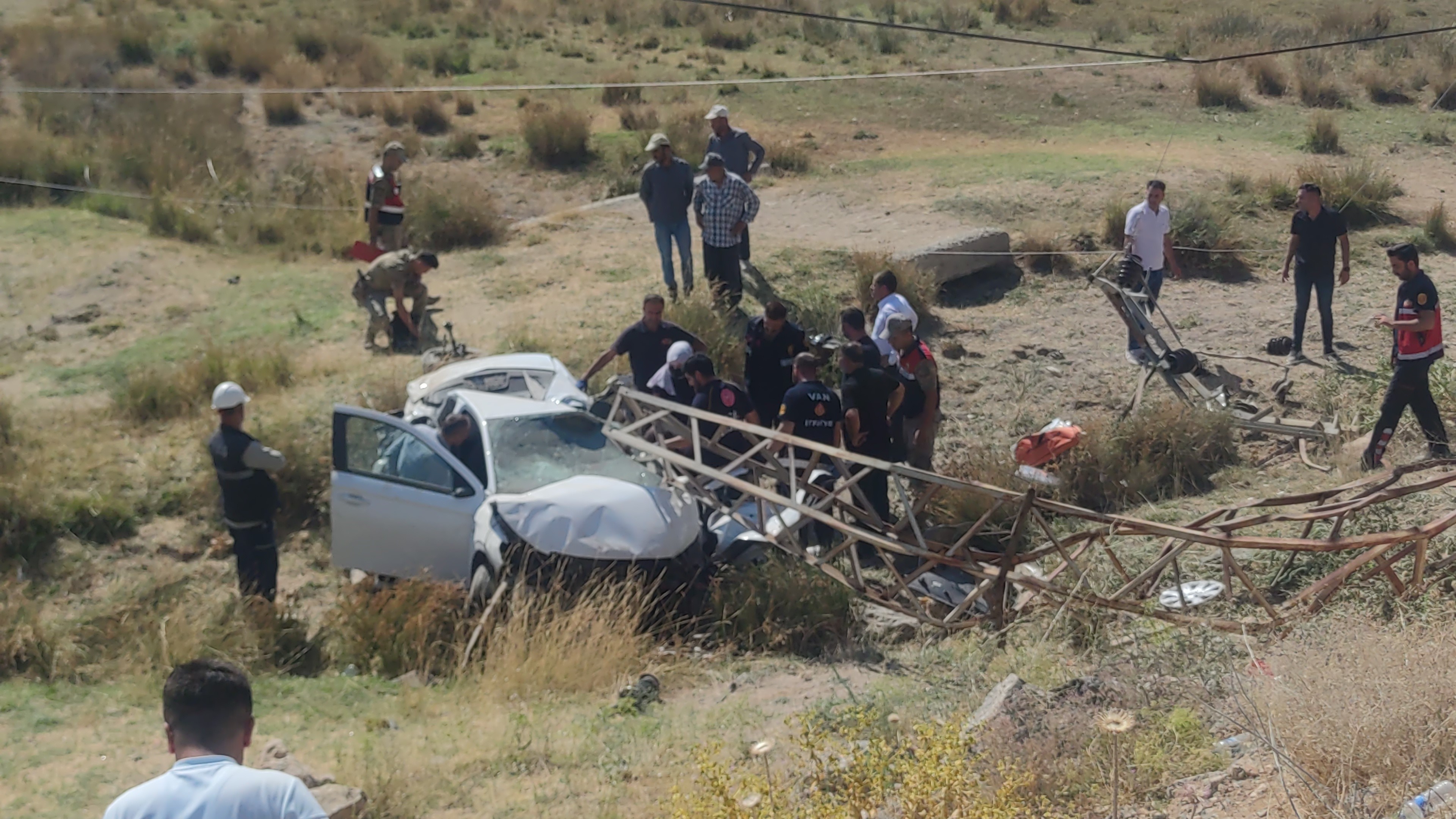Van'da trafik kazası: 1 ölü, 3 yaralı