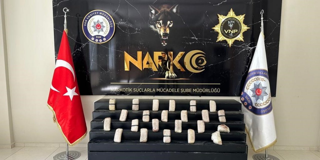 Van’da 13 kilo uyuşturucu ele geçirildi