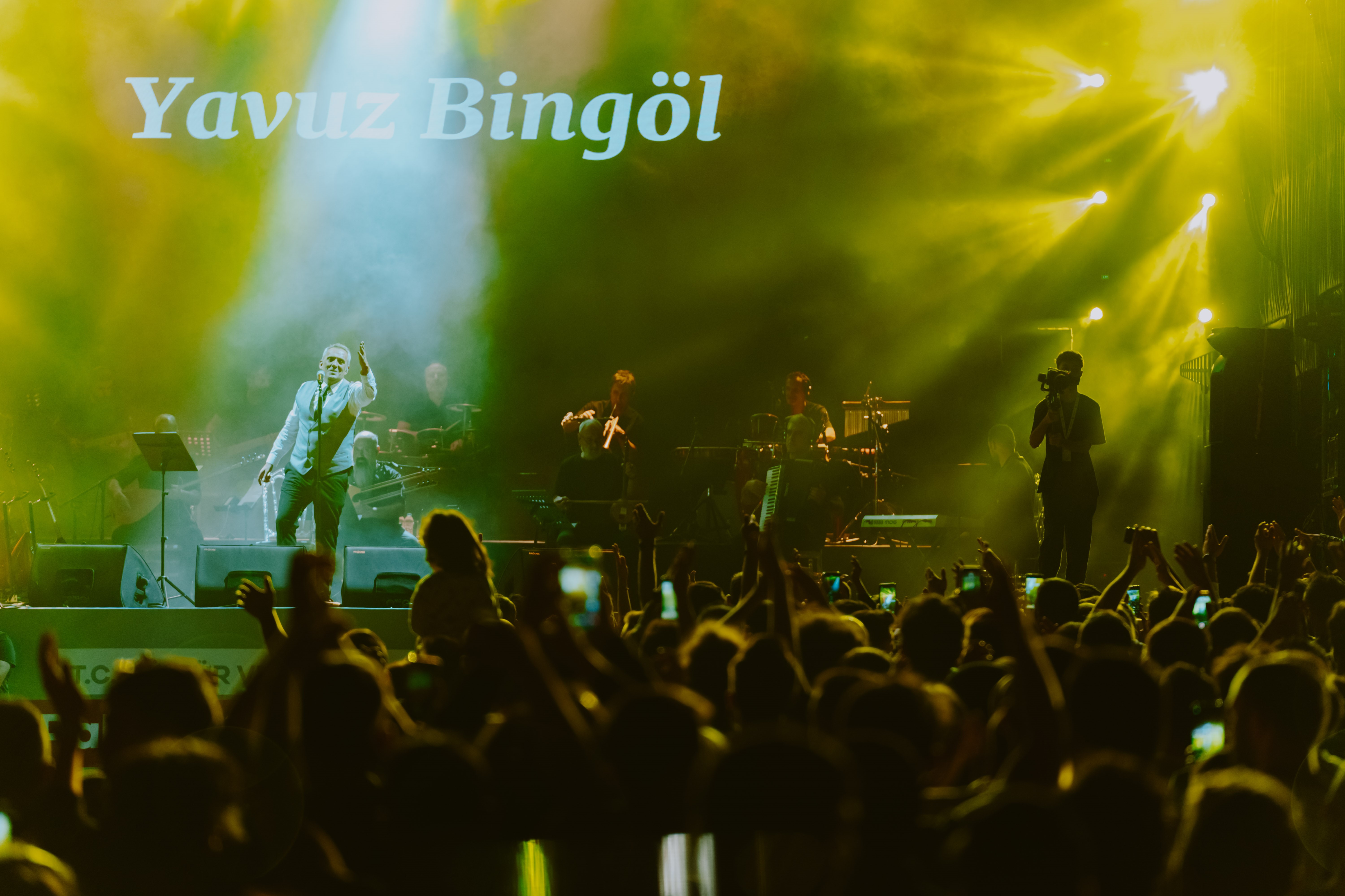 Yavuz Bingöl, hayranlarıyla buluştu