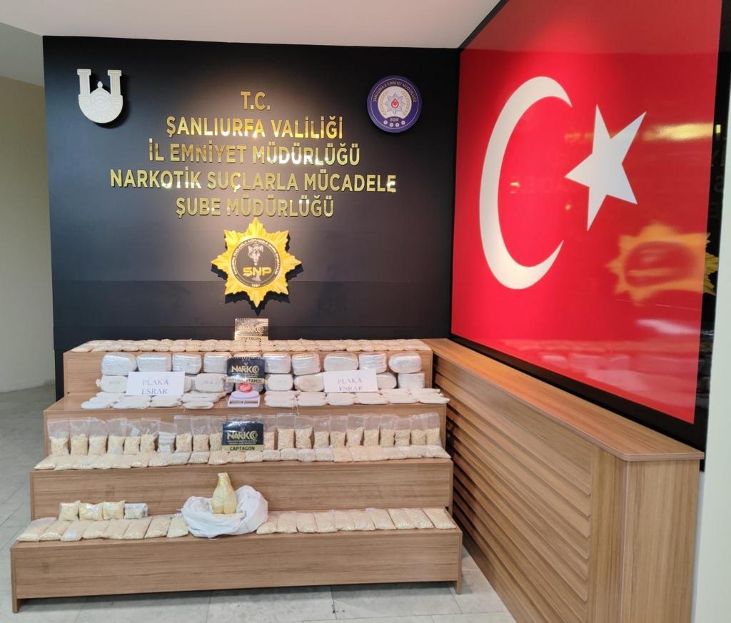 29 kilo 650 gram esrar ele geçirildi