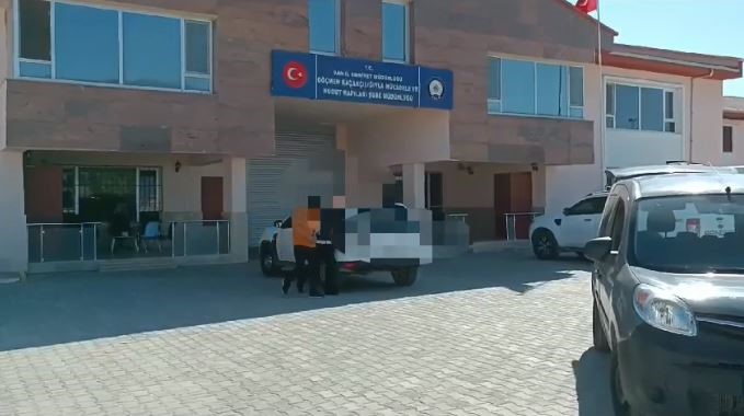 2 insan kaçakçısı tutuklandı