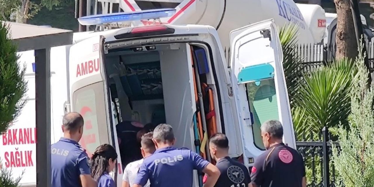 Fenalaştı, yardımına nöbetçi polisler yetişti