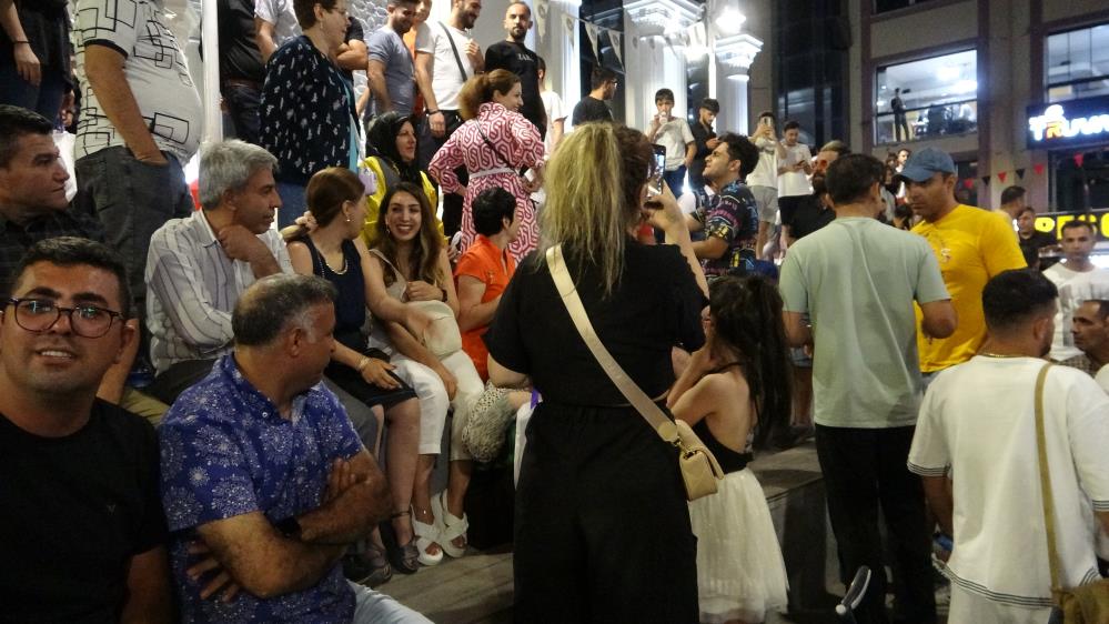 Son 6 ayda Van’a 200 bin İranlı geldi