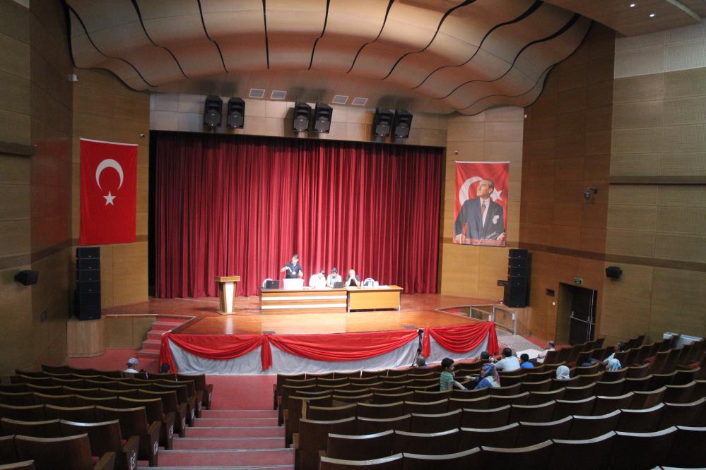 Batman’da MEM’e kura ile 420 işçi alındı