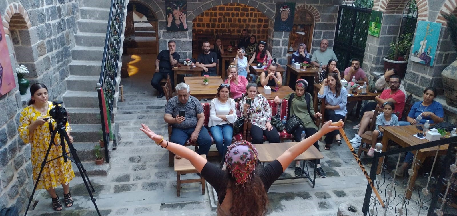 'Kafede Sanat' etkinlikleri Diyarbakır'da düzenleniyor