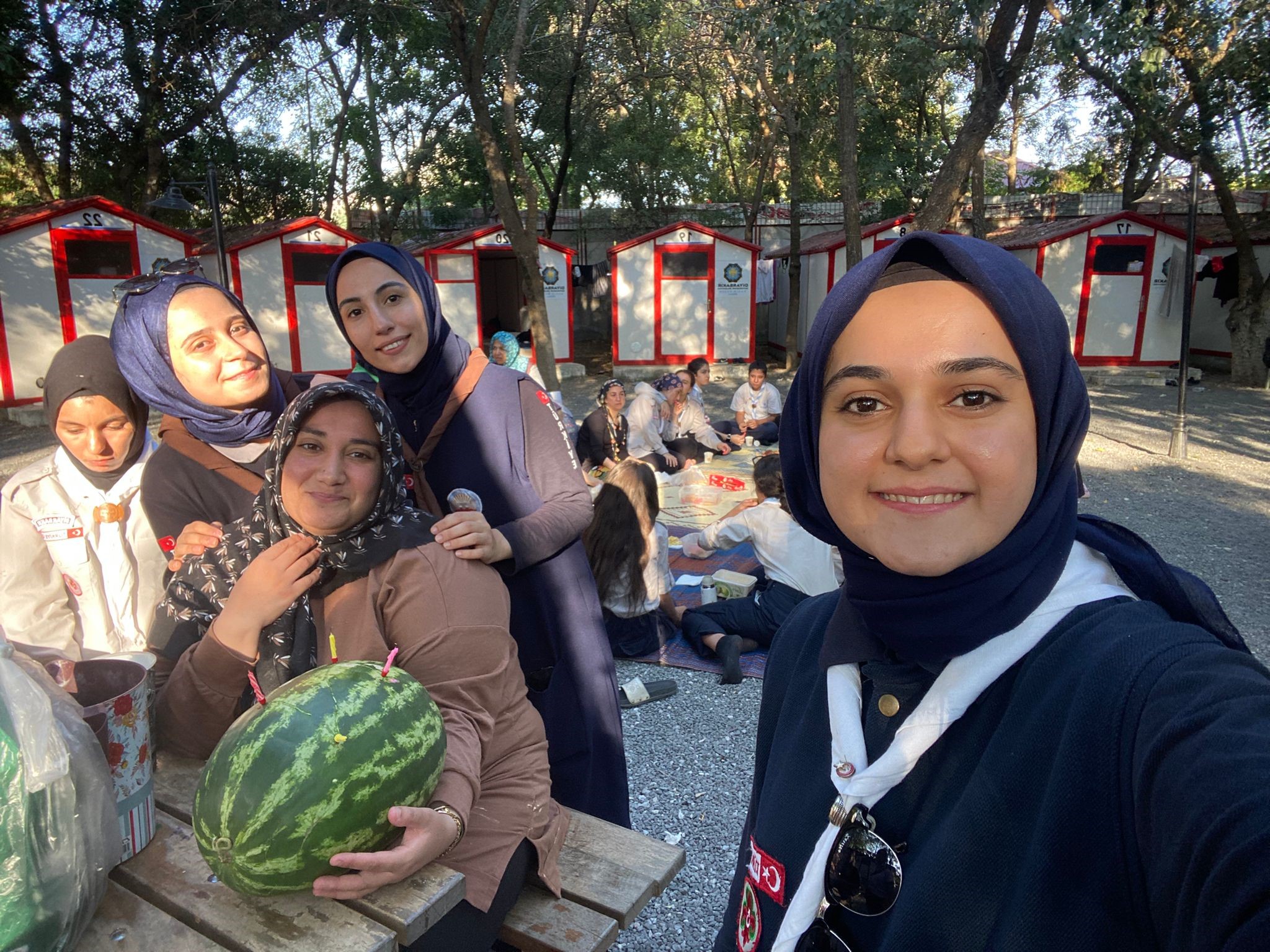 Karpuzlu doğum günü kutlaması