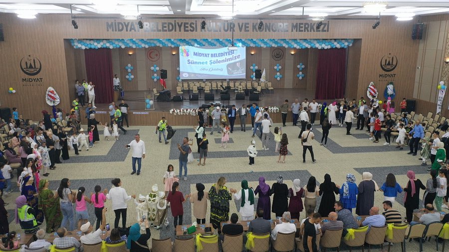 Midyat belediyesi 36 çocuğu sünnet ettirdi