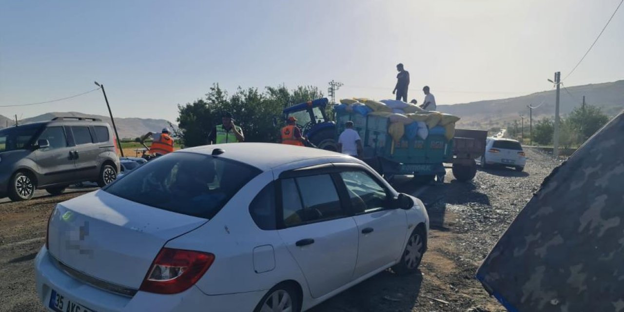 Diyarbakır'da feci kaza: 2’si ağır 20 yaralı