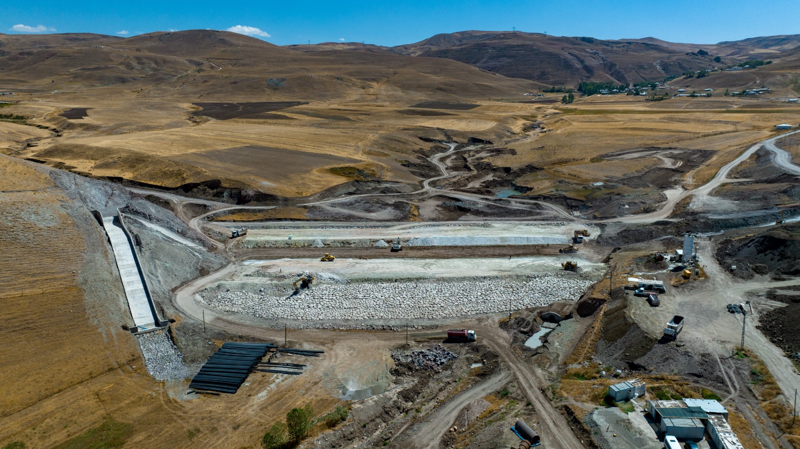 Van'da 2 bin 140 dekar tarım arazisi sulanacak