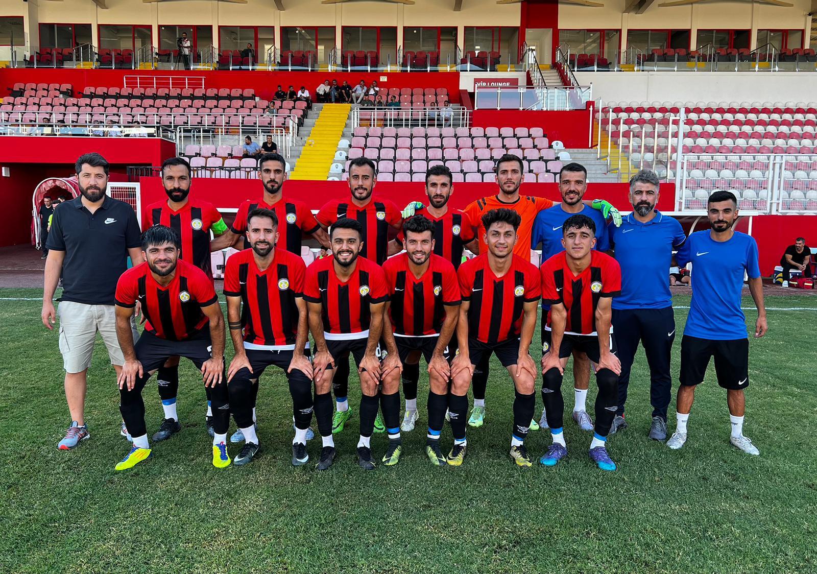 Bağlar Belediyespor özel maçta yenildi