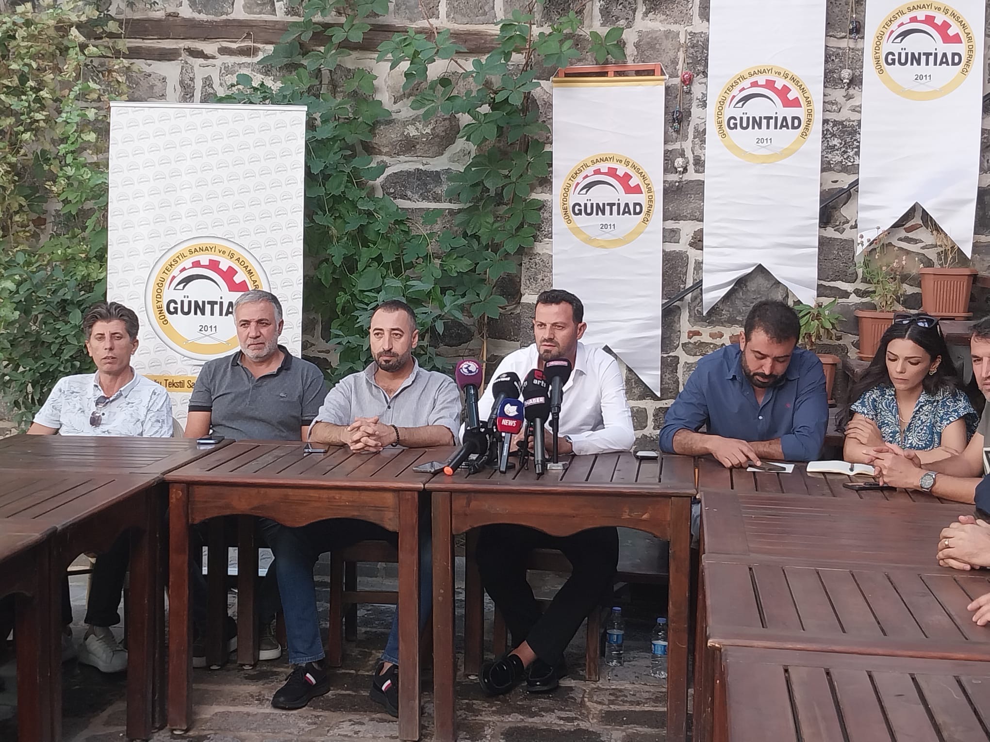 VİDEO - GÜNTİAD:  Teksit sektörünü rahatlatacak bir paket istiyoruz!