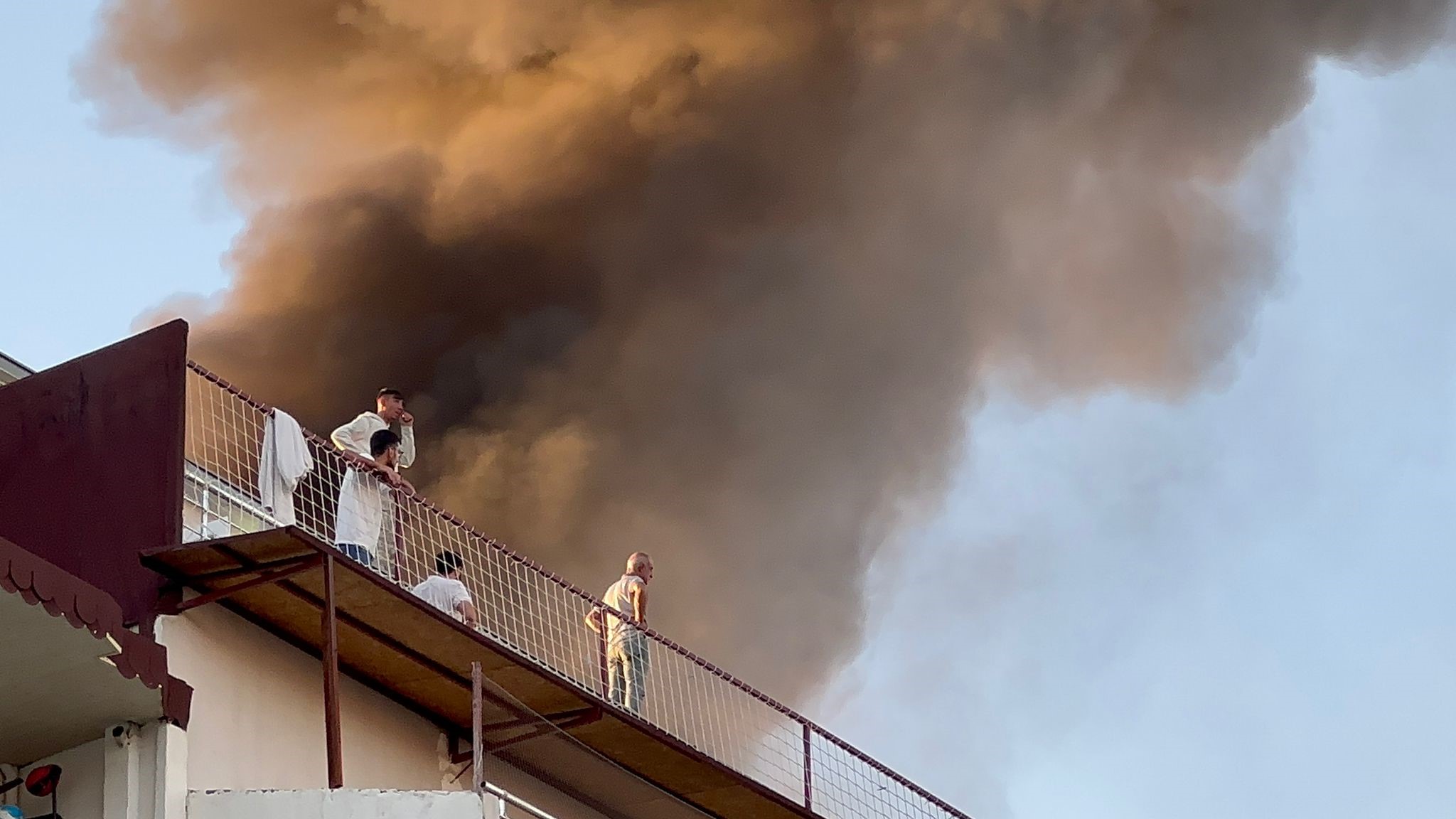 9 katlı binada yangın çıktı