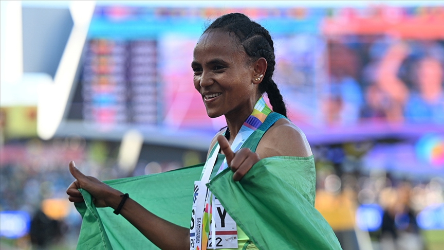 Etiyopyalı atlet GudafTsegay, kadınlar 5000 metrede dünya rekoru kırdı