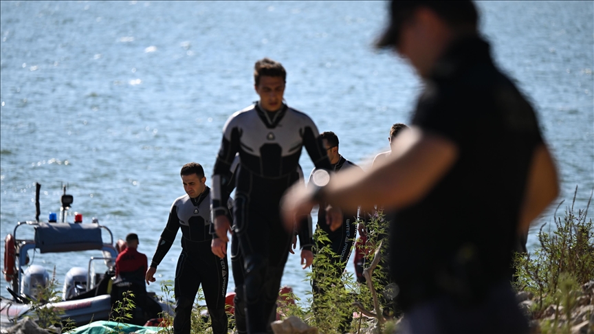 Düşen helikopterdeki 3 kişinin cesedine ulaşıldı