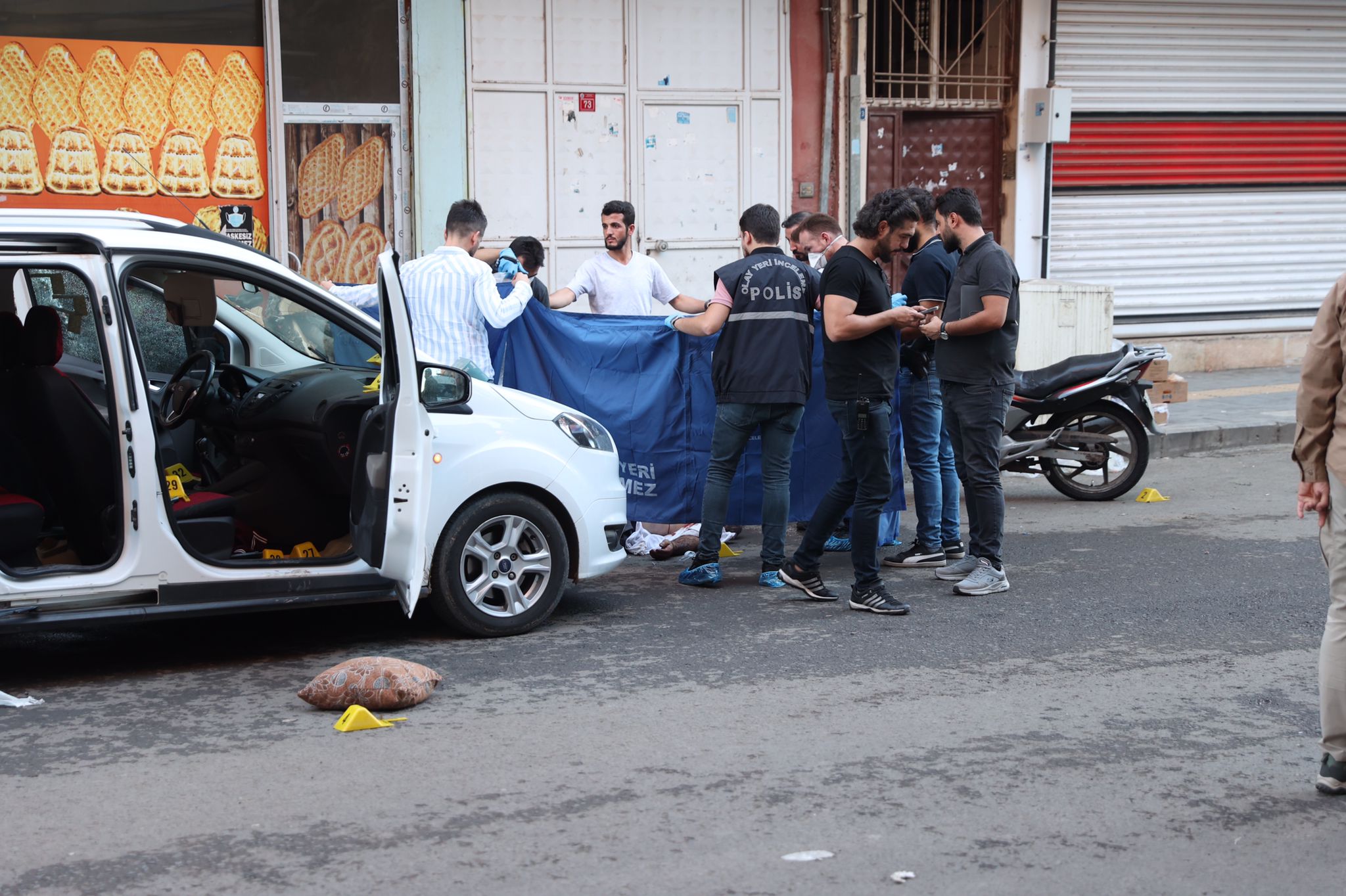 Diyarbakır’da aileler çatıştı; 2 ölü, 2 yaralı