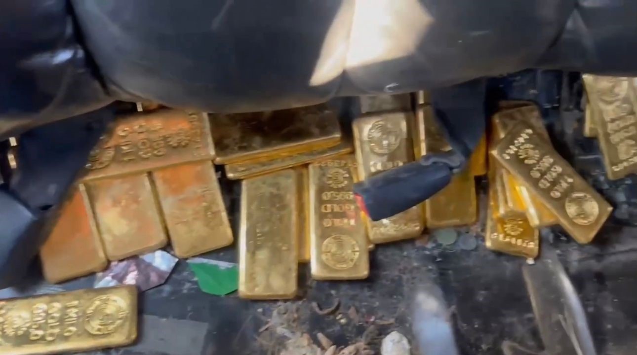 28 kilo külçe altın ele geçirildi