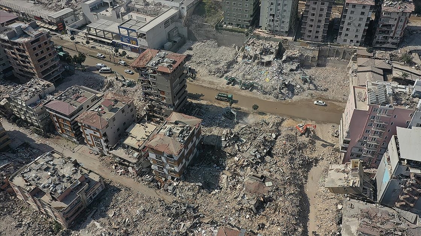 Hatay'da depremde ilk yıkım davası