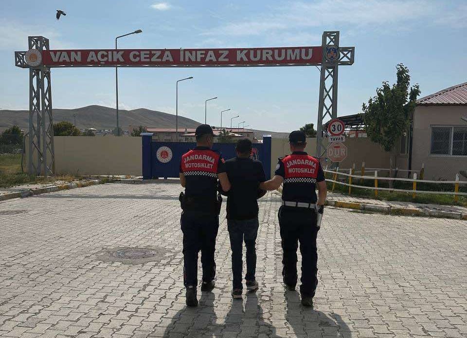 10 yıl hapis cezası bulunan firari yakalandı