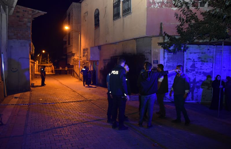 Şanlıurfa'da alacak-verecek kavgası; 4 yaralı