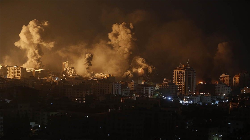 Gazze'ye düzenlenen saldırılarda 140'ı çocuk, 687 kişi hayatını kaybetti